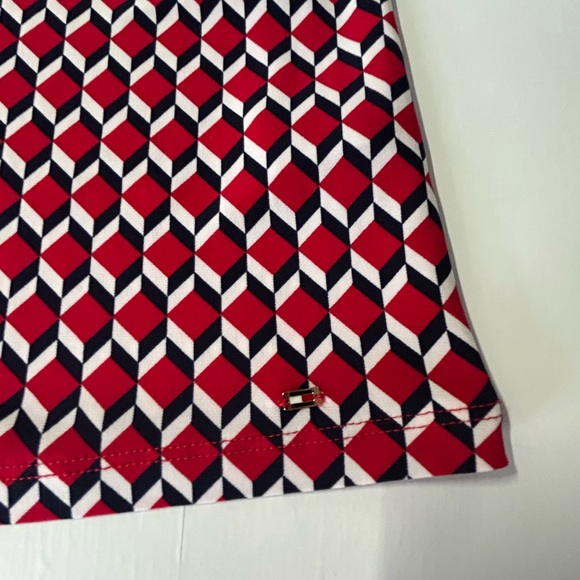 Tommy Hilfiger women’s size large, sleeveless,‎ geometric, print, blouse - Picture 9 of 12
